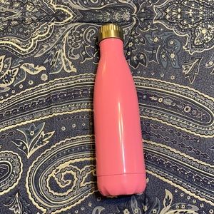 New! Stainless steel water bottle 💦